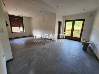  Maison  vendre 6 pices 121 m