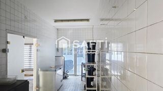  Immeuble � vendre 330 m�