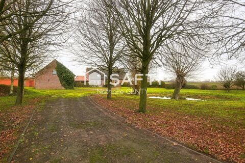   ANCIEN CORPS DE FERME AVEC CHAMBRES D'H�TES ET D�PENDANCES SUR UNE PARCELLE DE 8000 M2 � STEENVOORDE Maison - 9 pi�ce(s) - 328 m�