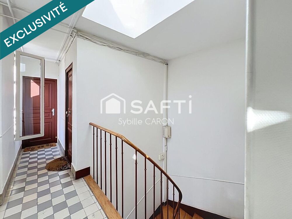 Vente Appartement Dernier étage – Metro Marcadet Poisonniers Paris 18