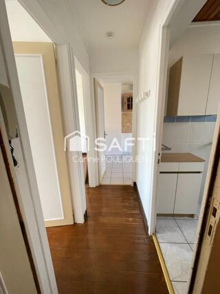  Appartement à louer 2 pièces 33 m²
