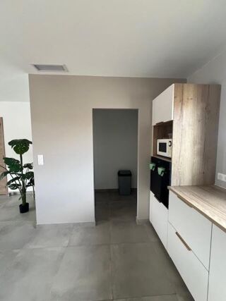  Maison 5 pi�ces 120 m� Salasc