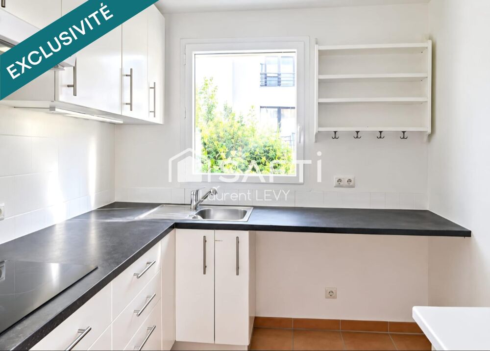 Vente Appartement Proche de tout, balcon, parking, cave, au calme Paris 12