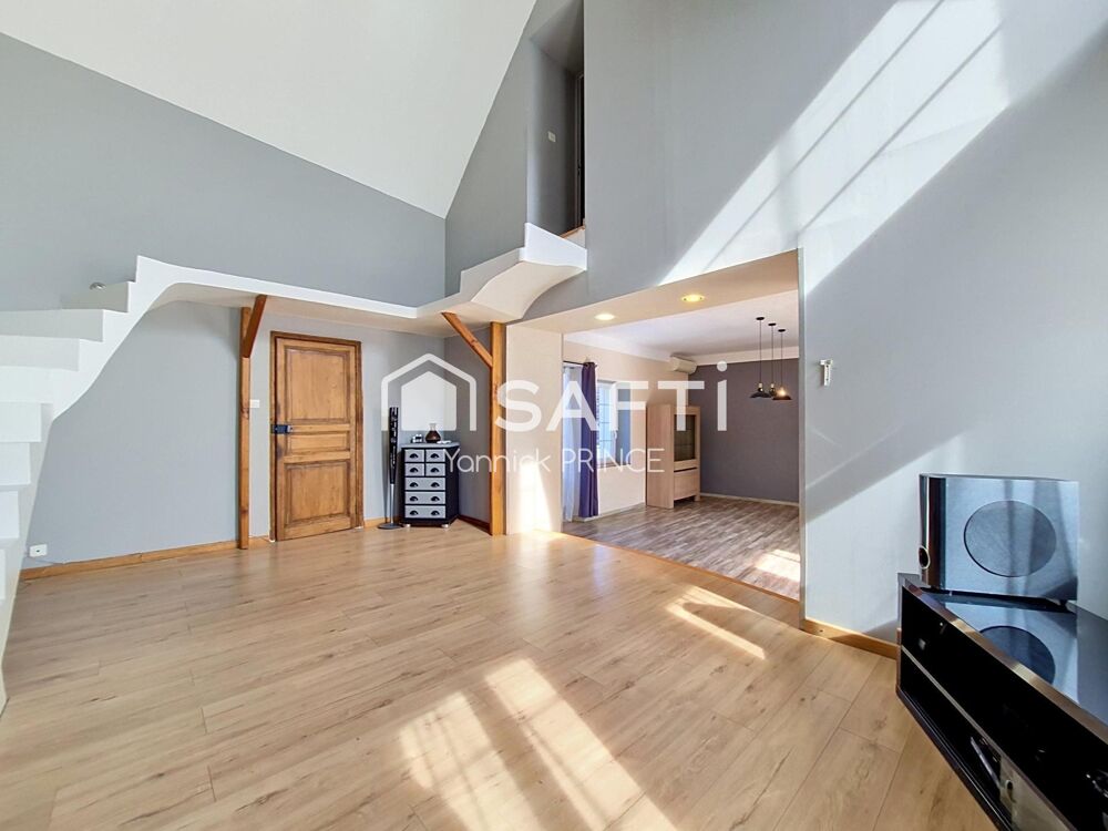 Vente Maison Longère de 155m2 sans vis à vis, à 8mns de Sens ! Sens