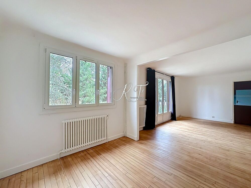 Vente Maison ensemble immobilier de 9 pièces avec une maison et une grande dépendance Neuville-sur-oise