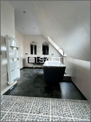  Maison à vendre 8 pièces 156 m²