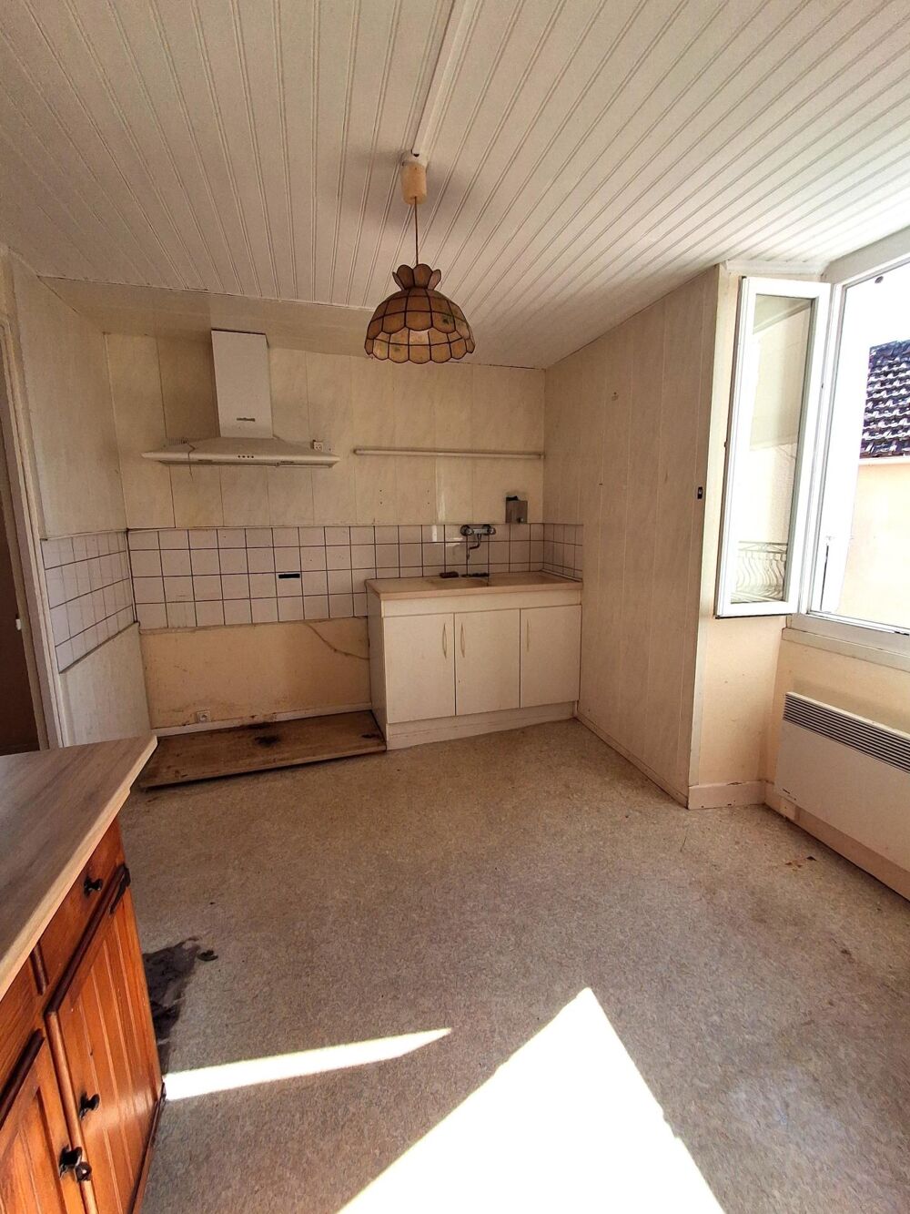 Maison sur 2835 m² à rafraîchir de 58 m² habitable