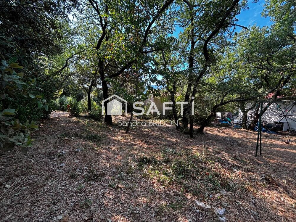 Vente Terrain magnifique terrain à deux pas du village Nans-les-pins