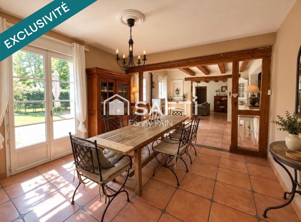 Vente Maison MAGNIFIQUE PROPRIÉTÉ AVEC PISCINE ET MAISON D'AMIS La ville-aux-dames