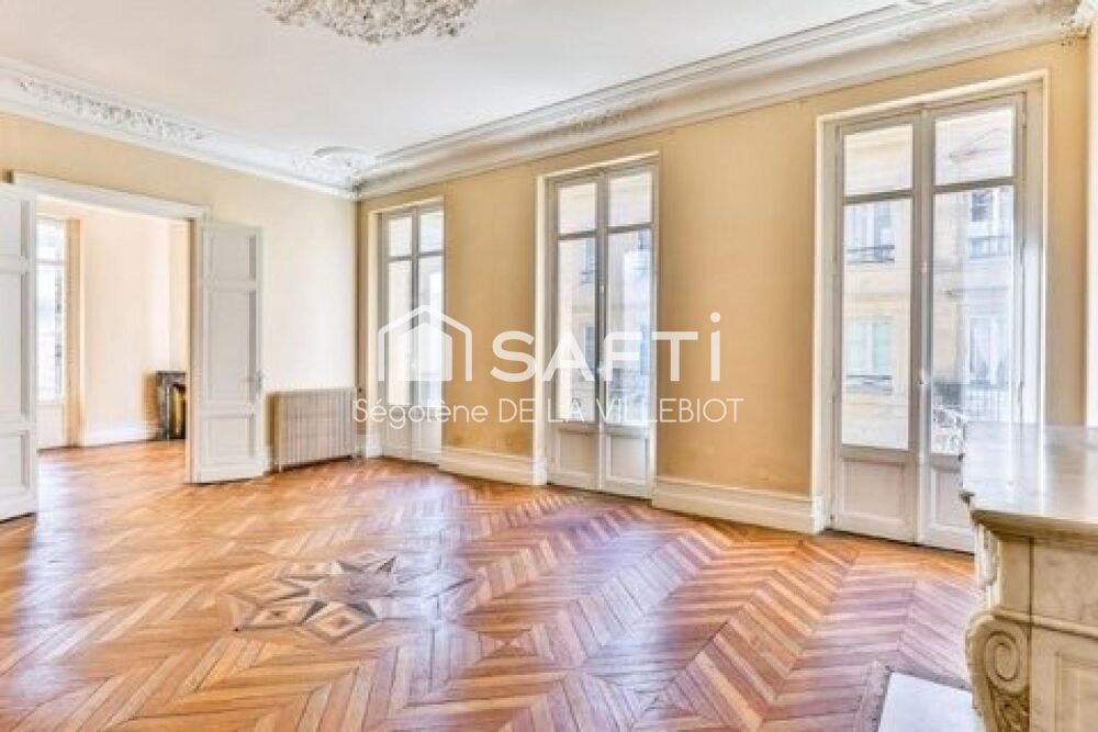 Vente Appartement TYPE 3 très LUMINEUX – CHARME DE L'ANCIEN – EMPLACEMENT RECHERCHÉ Bordeaux