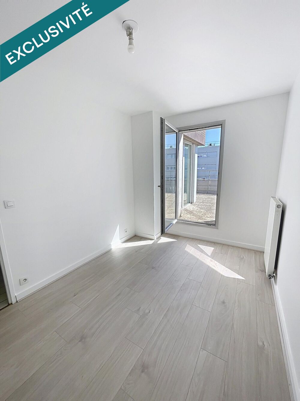 Vente Appartement APPARTEMENT T4  -  76 M²  A  ATHIS-MONS - DPE C Athis-mons