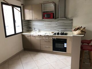 Vente Immeuble Ensemble immobilier - 7 logemenst loués Avenue HEDER Cayenne