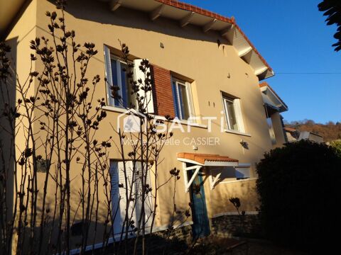   Maison lumineuse et pleine de potentiel, idéalement située. Maison - 8 pièce(s) - 148 m²