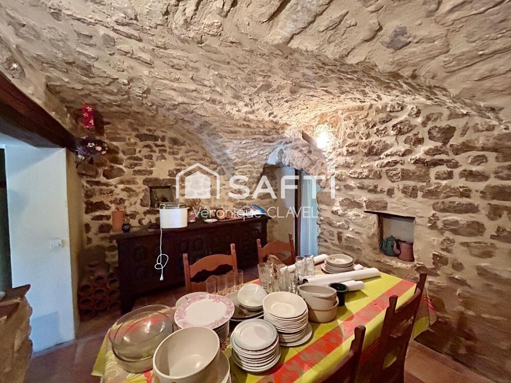 Vente Maison Maison de village du XIX  sans vis à vis  avec jardin ombragé de 42m2 Uzes