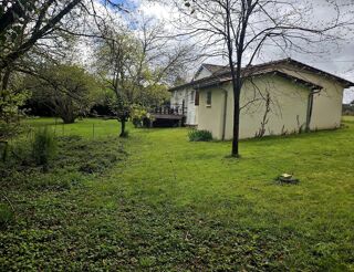 Maison 3 pièces 67 m² · à La Rochefoucauld-en-Angoumois · 67 m² · 114 490 €
