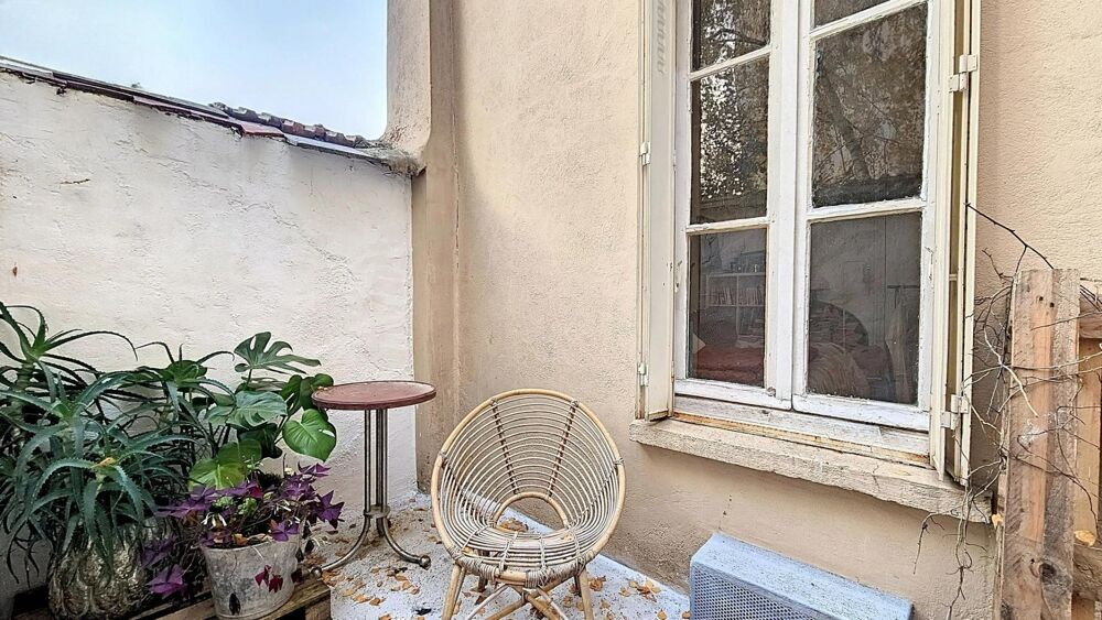 Vente Appartement APPARTEMENT ATYPIQUE AVEC COURETTE PRIVATIVE Le pre-saint-gervais