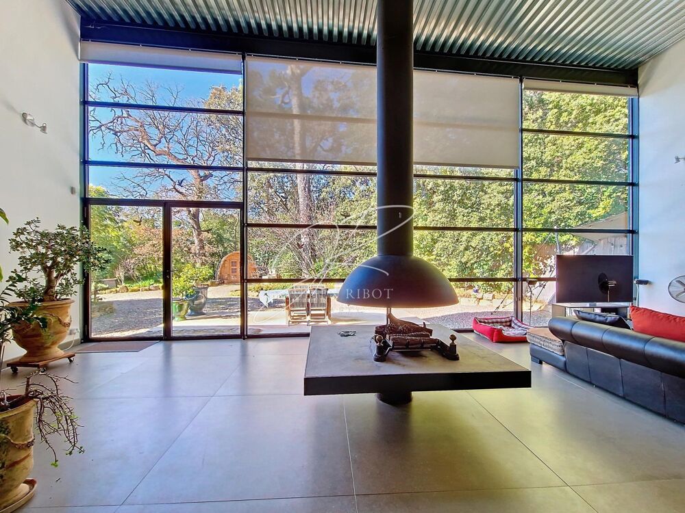 à vendre  Propriété/château Pézenas (34120)