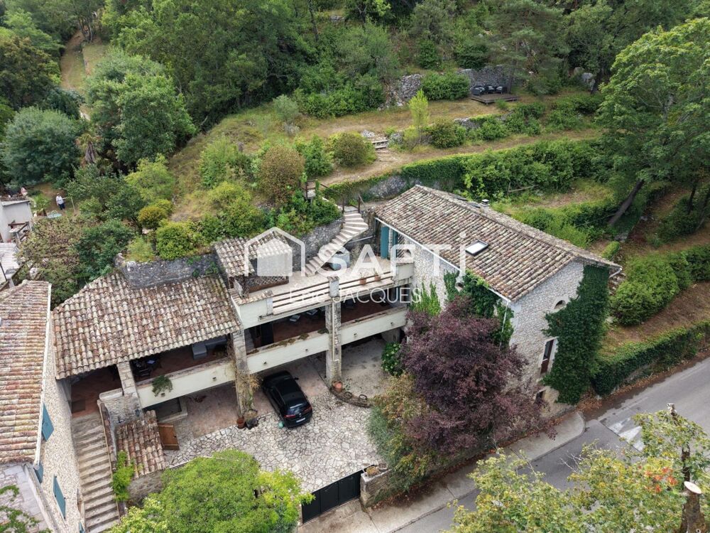 Vente Maison Ensemble en pierre de 250 m² au sol proche Barjac Rochegude