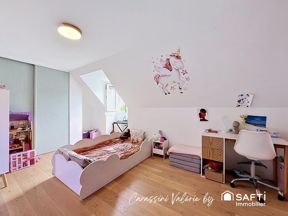 Vente Maison Maison familiale aux volumes exceptionnels - cadre de vie privilégié entre confort, espace et proximité des commodités Morangis
