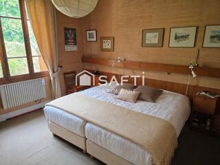  Maison � vendre 9 pi�ces 218 m� Couffouleux