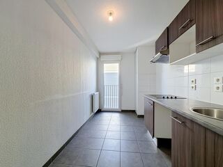Vente Appartement Appartement T3 71 m² dernier étage avec balcon et parking Toulouse