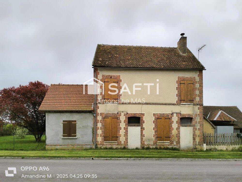 Maison 4 pièces 92 m² · à Boulages · 92 m² · 98 000 €