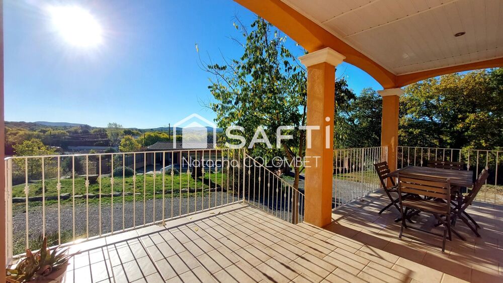 Villa avec vue panoramique sur parcelle de 2900 m2