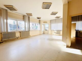  Immeuble � vendre 253 m�