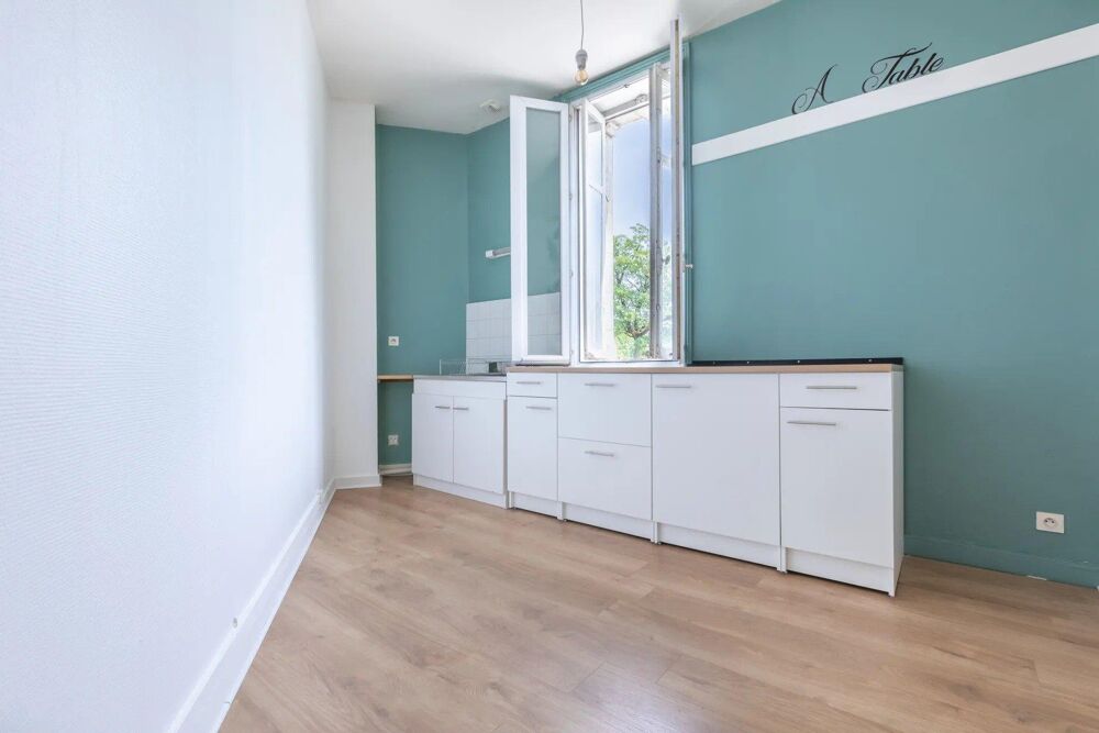 T2 de caractère dans un immeuble bourgeois