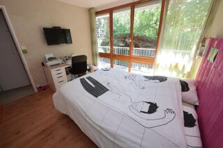  Appartement � vendre 4 pi�ces 77 m�