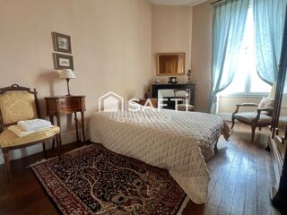  Maison à vendre 10 pièces 213 m²