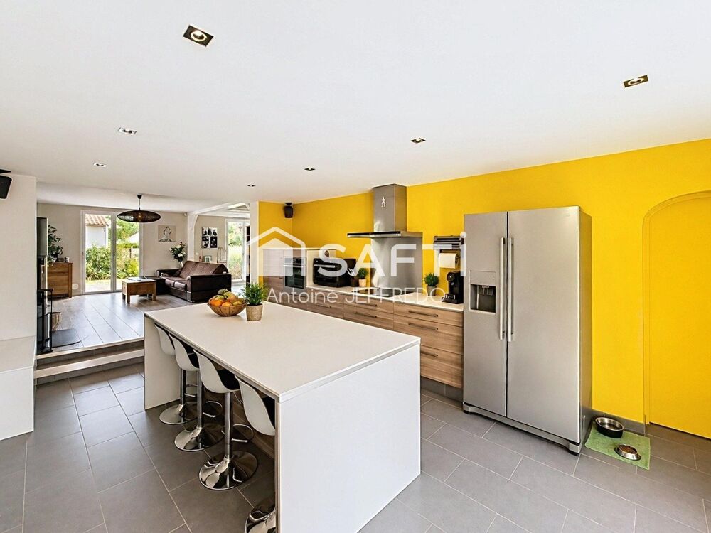 Maison familiale 193 m² 5 chambres Terrain 1548 m²
