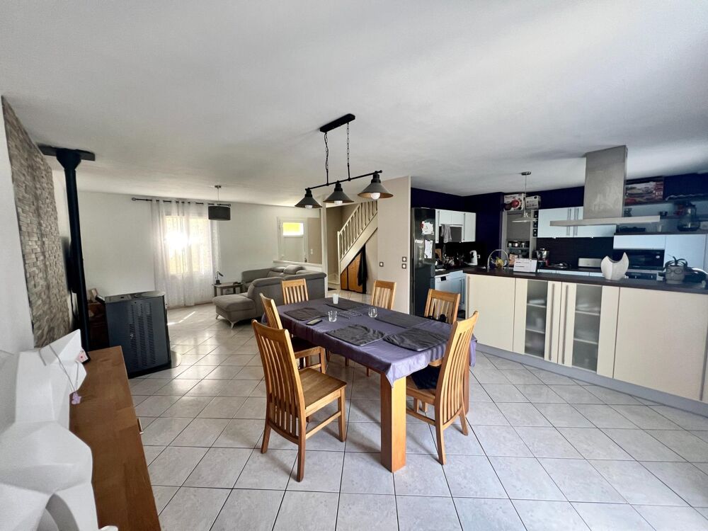 Vente Maison Grande maison de 140 m² habitable à 10 minutes de Villers-Cotterêts Villers-cotterets