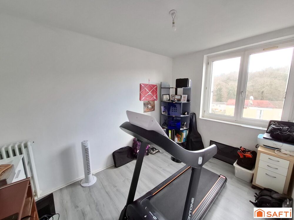 Maison mitoyenne vendu louée de 85m2 avec jardin, 5 pièces dont 3 chambres