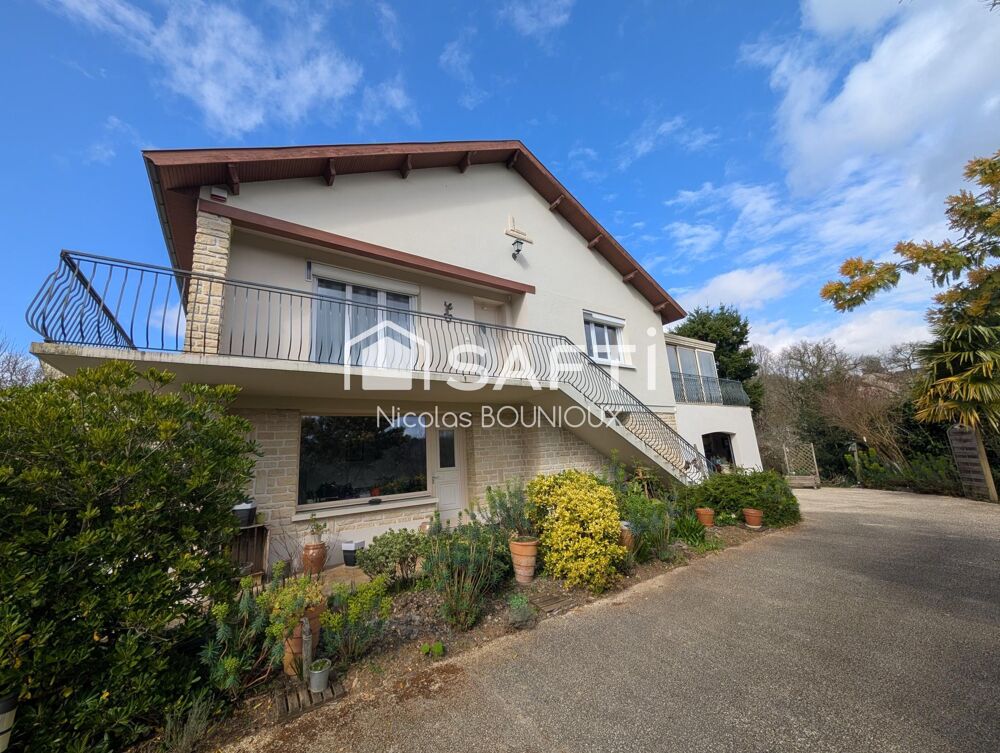 Vente Maison Maison familiale avec vue panoramique – Véranda – Jardin arboré – Garage Beruges