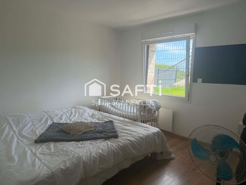 Vente Maison Plain-pied récent avec jardin Roquetoire