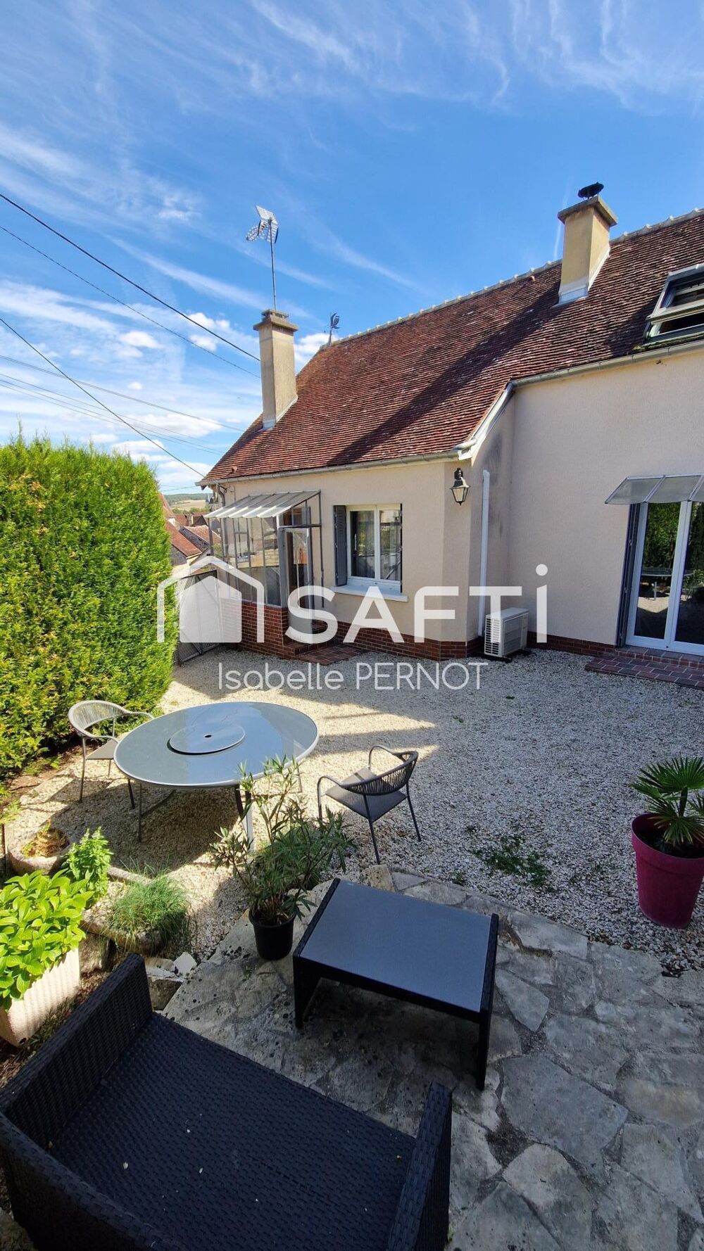 Vente Maison Maison de campagne 4P Bourgogne, Garage Court Jardin Vezinnes