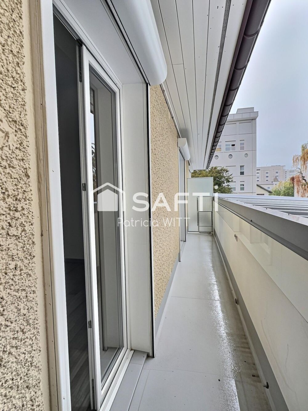 Vente Appartement Appartement T3 rénové - MONTESSUIT - balcon - place de stationnement Annemasse