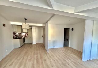  Immeuble � vendre 252 m�