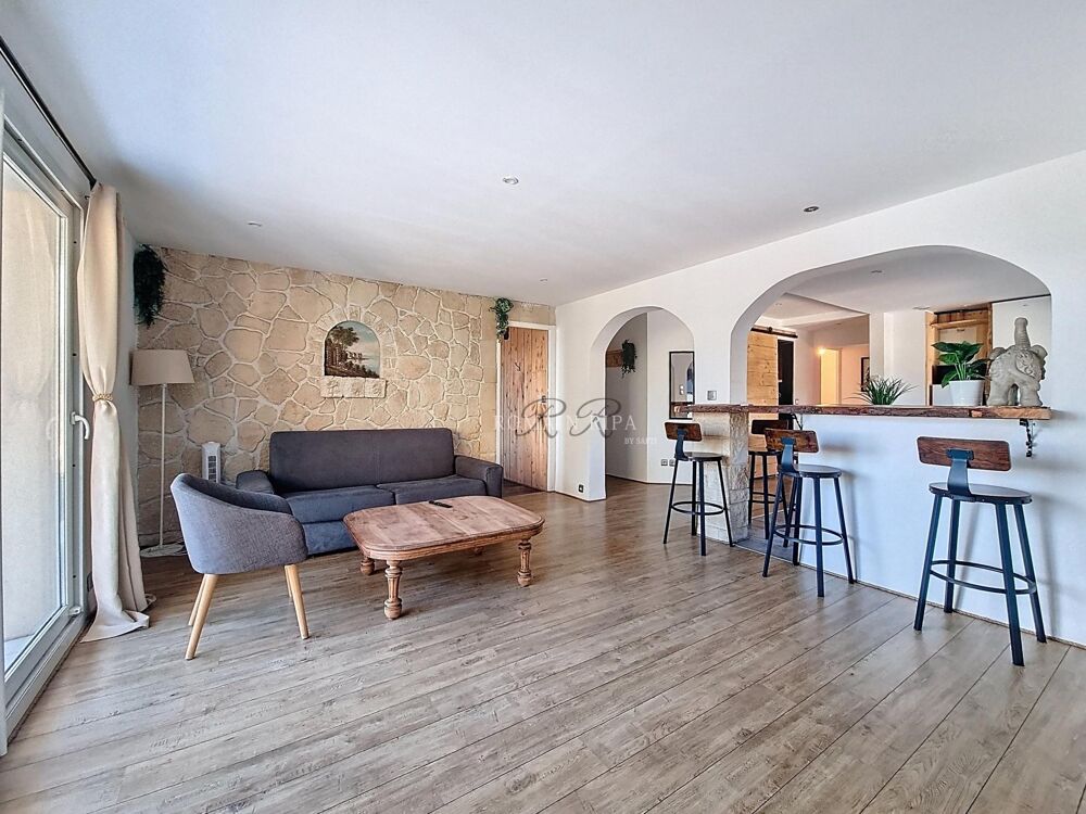 Vente Appartement T4 à 100 metre de la plage, vue mer Frejus