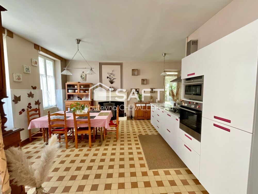 Maison 200 m2 avec jardin et garage