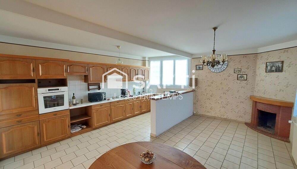 Maison 3 chambres avec ascenseur et beau terrain arboré constructible