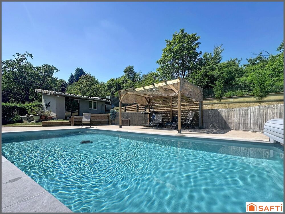 Vente Maison Maison 170 m² avec piscine et studio possible Bayonville-sur-mad