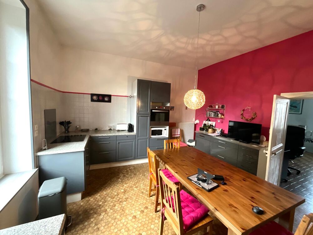 Maison de maître à vendre à Mehun sur Yèvre