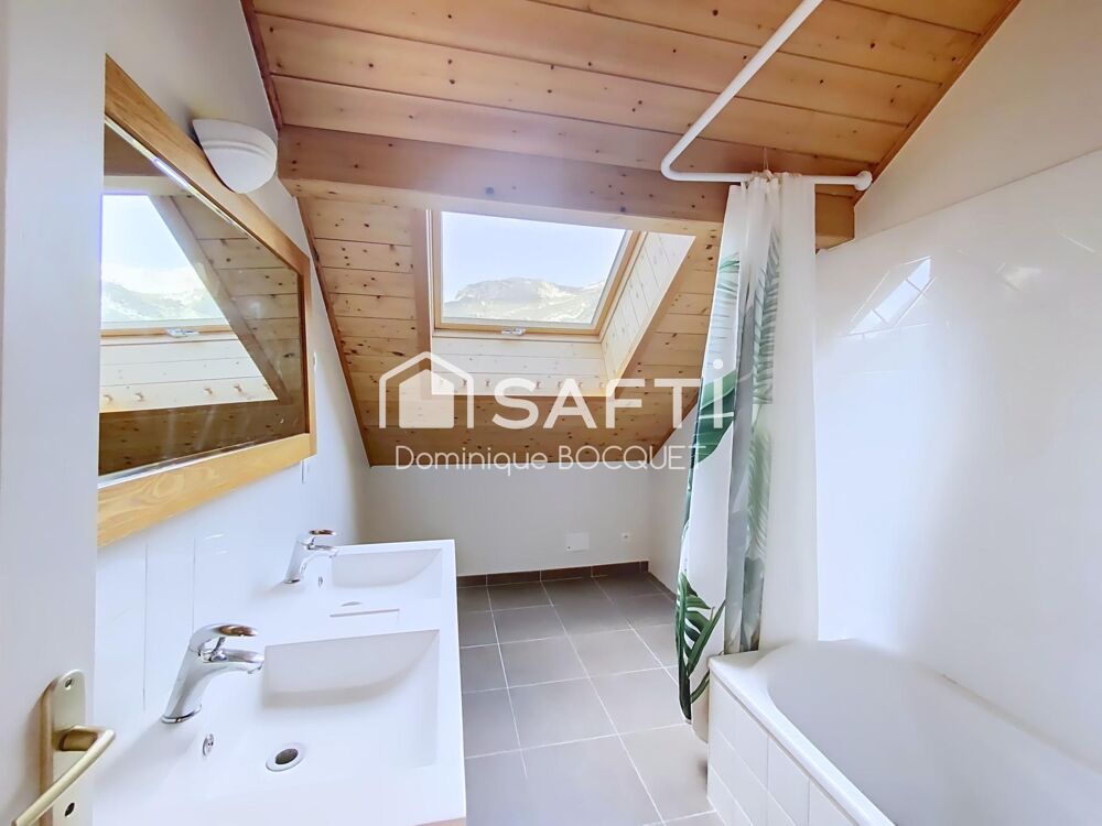Vente Maison Maison 4 pièces 96 m2 et 157 m2 de garage, idéale pour une activité artisanale Villard-de-lans