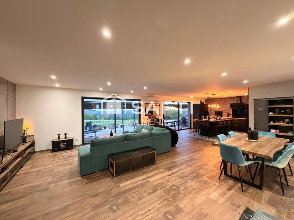 Propriété maison contemporaine de 193 m2, studio séparé, terrain de 5085 m²