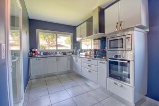  Maison  vendre 6 pices 193 m