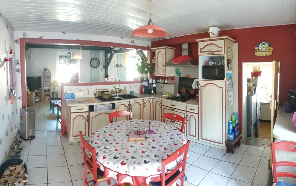 Vente Maison Volumes rares et fort potentiel à Mélisey Melisey