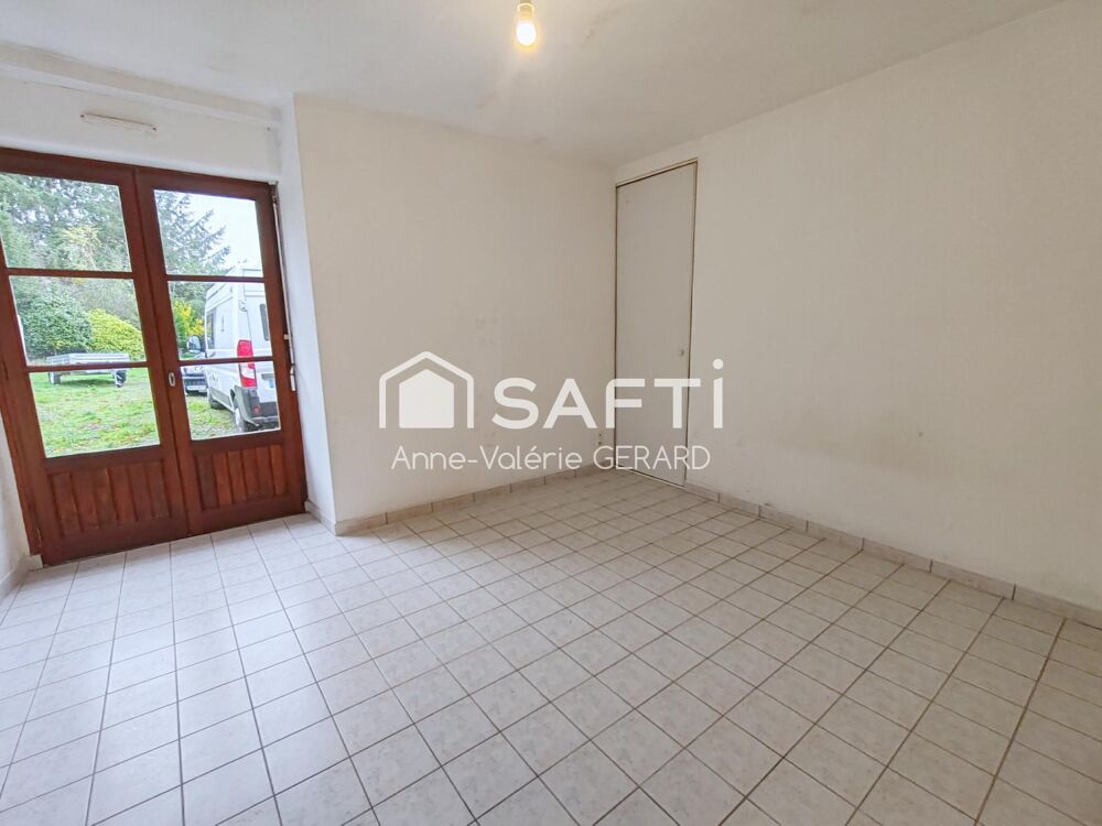 Vente Maison Maison en pierre plain-pied+jardin 1753m² Saint-ellier-du-maine