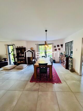  Maison � vendre 7 pi�ces 165 m�